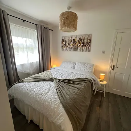 The Eire Escape Countryside Near Newgrange & Dublin * 斯拉尼