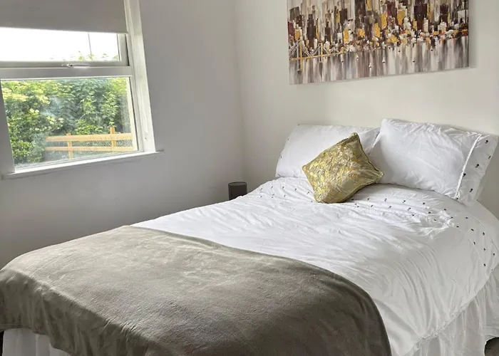 The Eire Escape * Slane